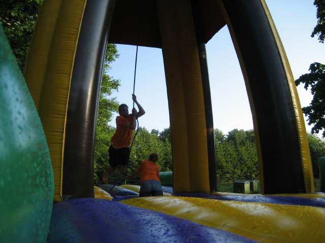 6KAMP 2006 Dorpshuis Vierhouten (Oranje/ijsvereniging)